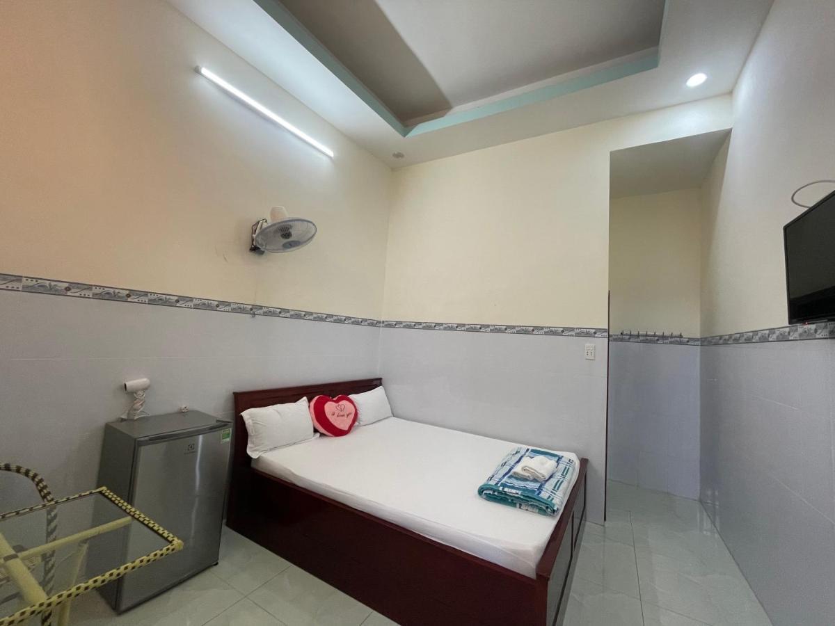 My Linh Motel 976 Duong Vo Thi Sau Лонгхай Экстерьер фото